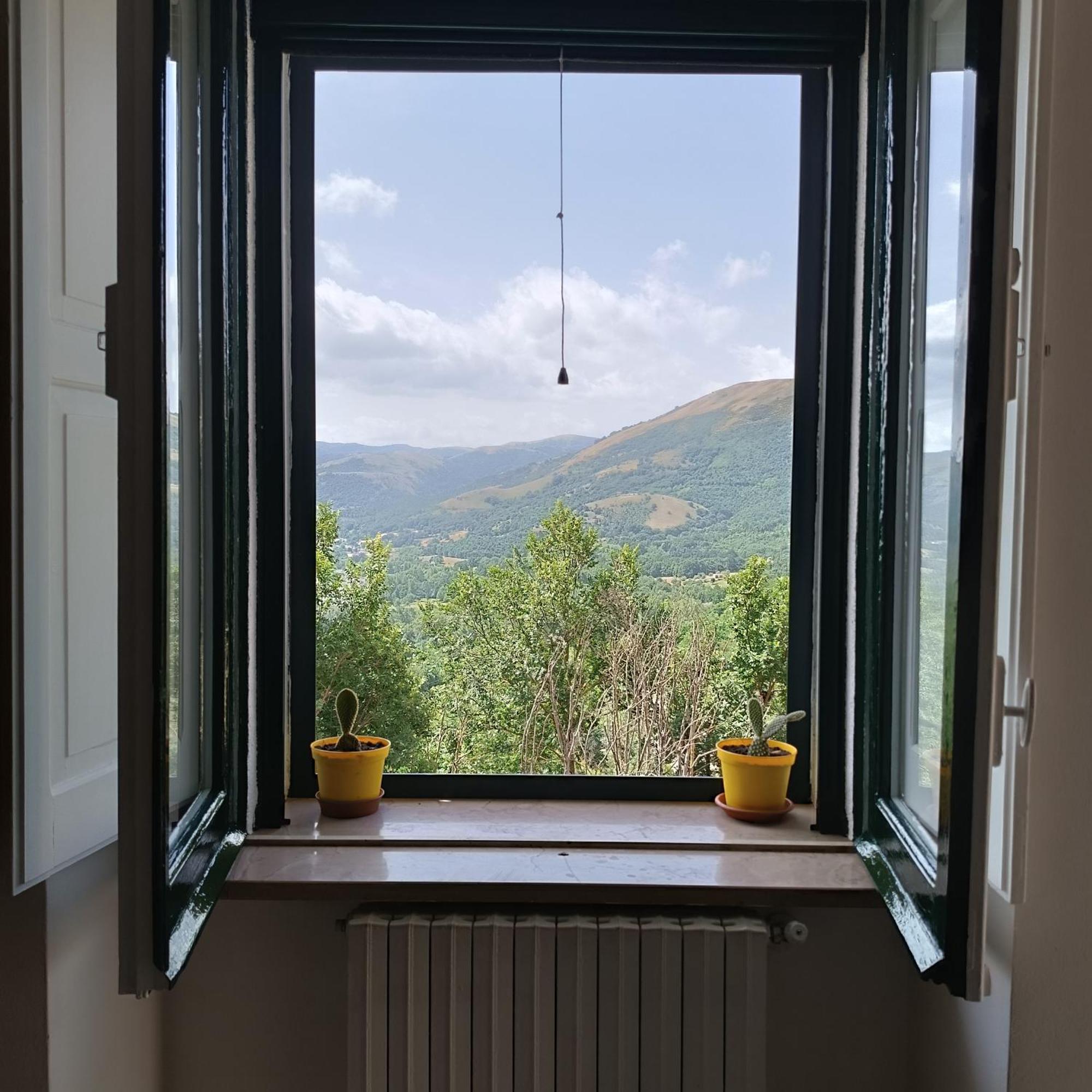 Apartamento Casina In Collina Con Vista Suggestiva Muro Lucano Exterior foto
